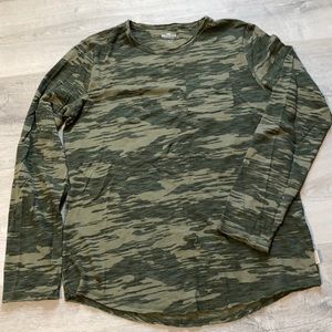 ❗️2/$10❗️ Hollister camouflage long sleeve shirt